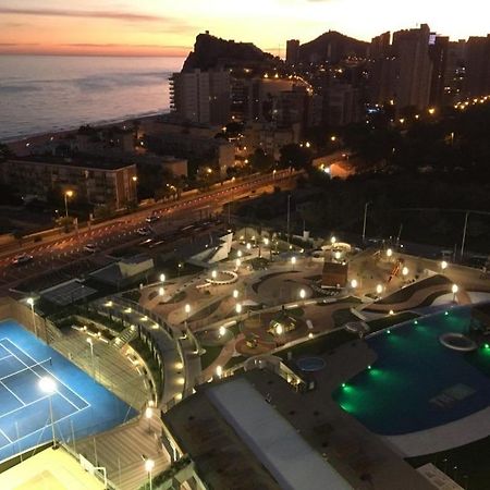 شقة Sunset Drive, Cerca De La Playa Poniente بينايدورم المظهر الخارجي الصورة